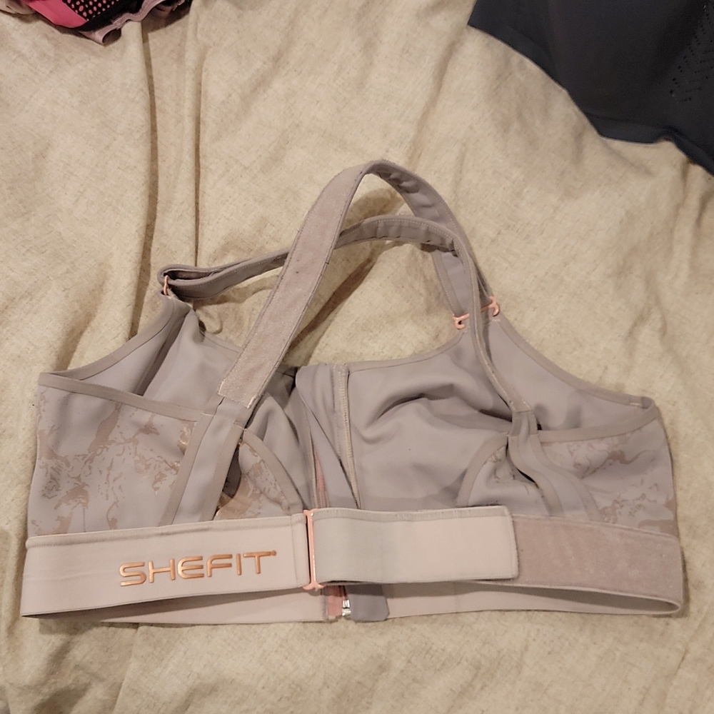 Shefit bra